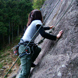 experiment free climbing